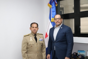 Director de la Defensa Pública Reafirma Compromiso con la Dignidad Humana en el Control Migratorio