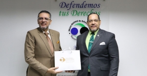 Fortaleciendo lazos institucionales: Director de la ONDP recibe visita de cortesía del Representante de la Cámara India de Comercio