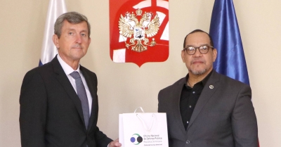 Director de la Defensa Pública realiza visita de cortesía a la Embajada de Rusia