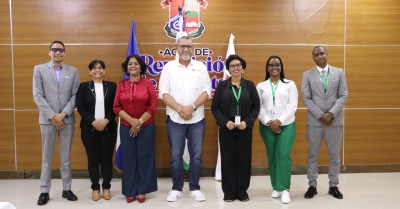 Oficina Nacional de Defensa Pública fortalece la inclusión social con taller “Ponte en Mis Zapatos” en Villa Altagracia