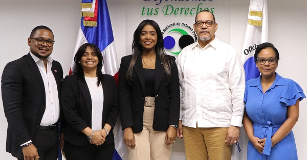Defensa Pública y ADOMA exploran iniciativas de colaboración para fortalecer el ejercicio jurídico