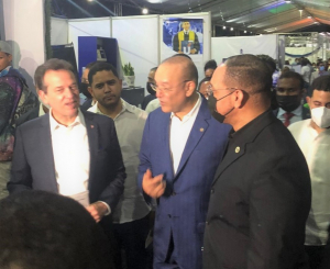 Director Nacional de Defensa Publica visita Feria de “Emprendimiento e Innovación”.